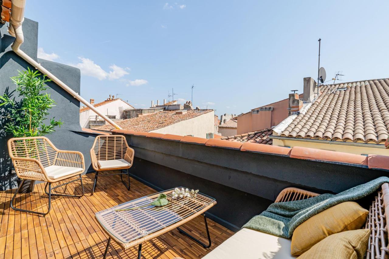 LOFT EN VILLE - Duplex Terrasse coeur historique avec vue dégagée&Parking souterrain Offert La Ciotat Extérieur photo