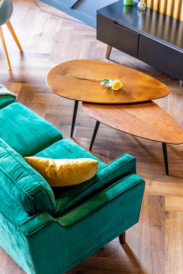 LOFT EN VILLE - Duplex Terrasse coeur historique avec vue dégagée&Parking souterrain Offert La Ciotat Extérieur photo